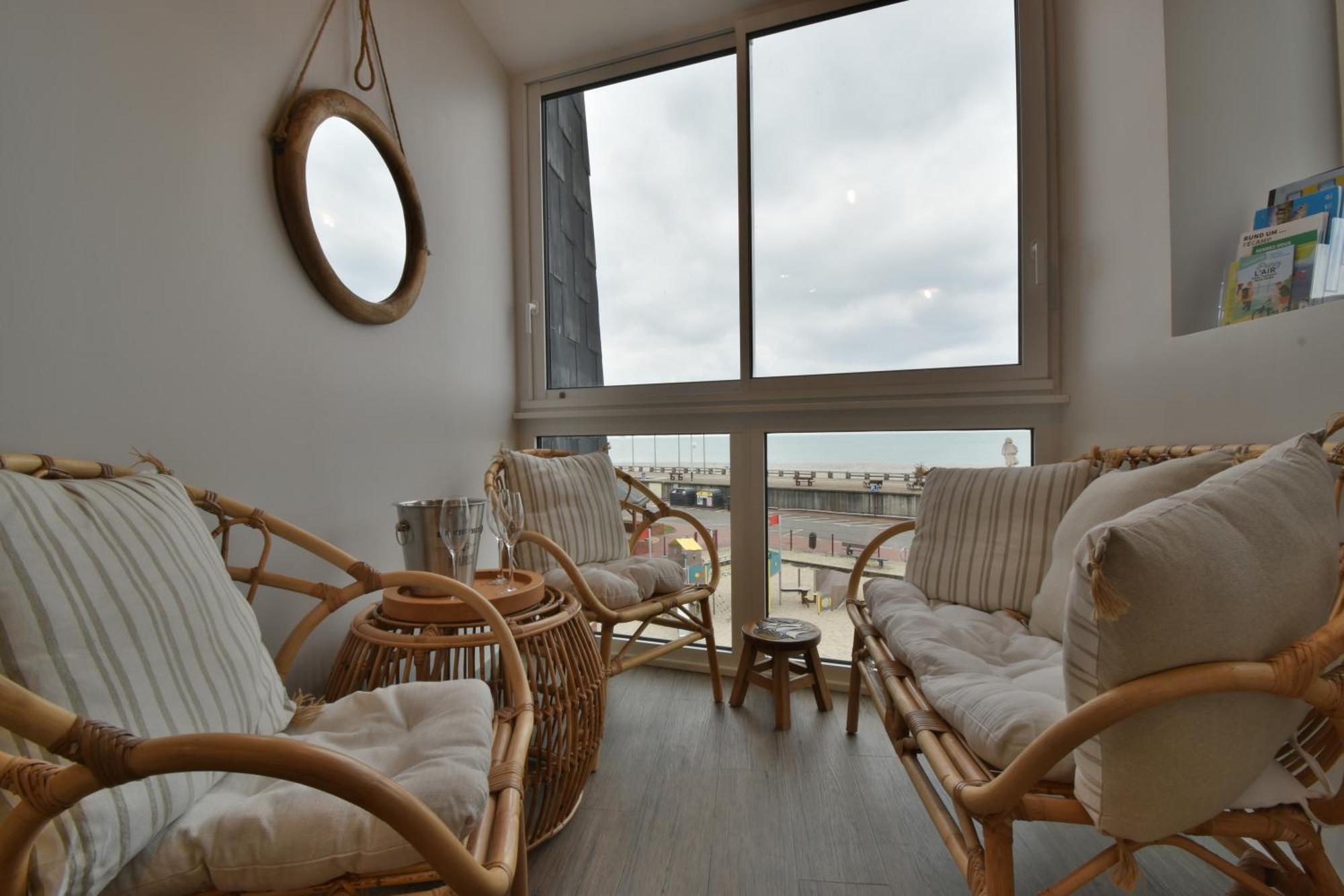 Appartement Renove Avec Vue Sur Mer A Fecamp ! Exterior photo